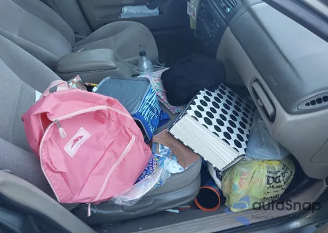 2001 Ford Taurus Lx z USA, uszkodzony, nr VIN 1FAFP52U61A207125